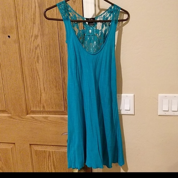 5th & Love Tops - 5th&Love/Color of Love, Size L bundle of three (3)